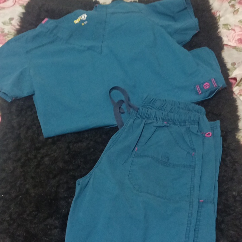 Wonder Flex M 2piece scrub set